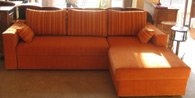 Ъглов разтегателен диван с възглавници Модел No. 3