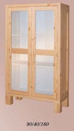 Шкаф за дневна със стъклени врати